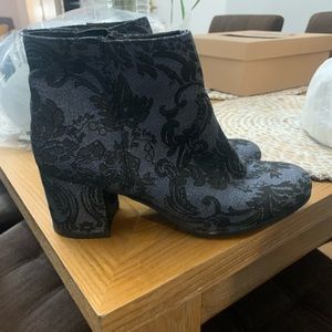 Sam Edelman Heel Boots